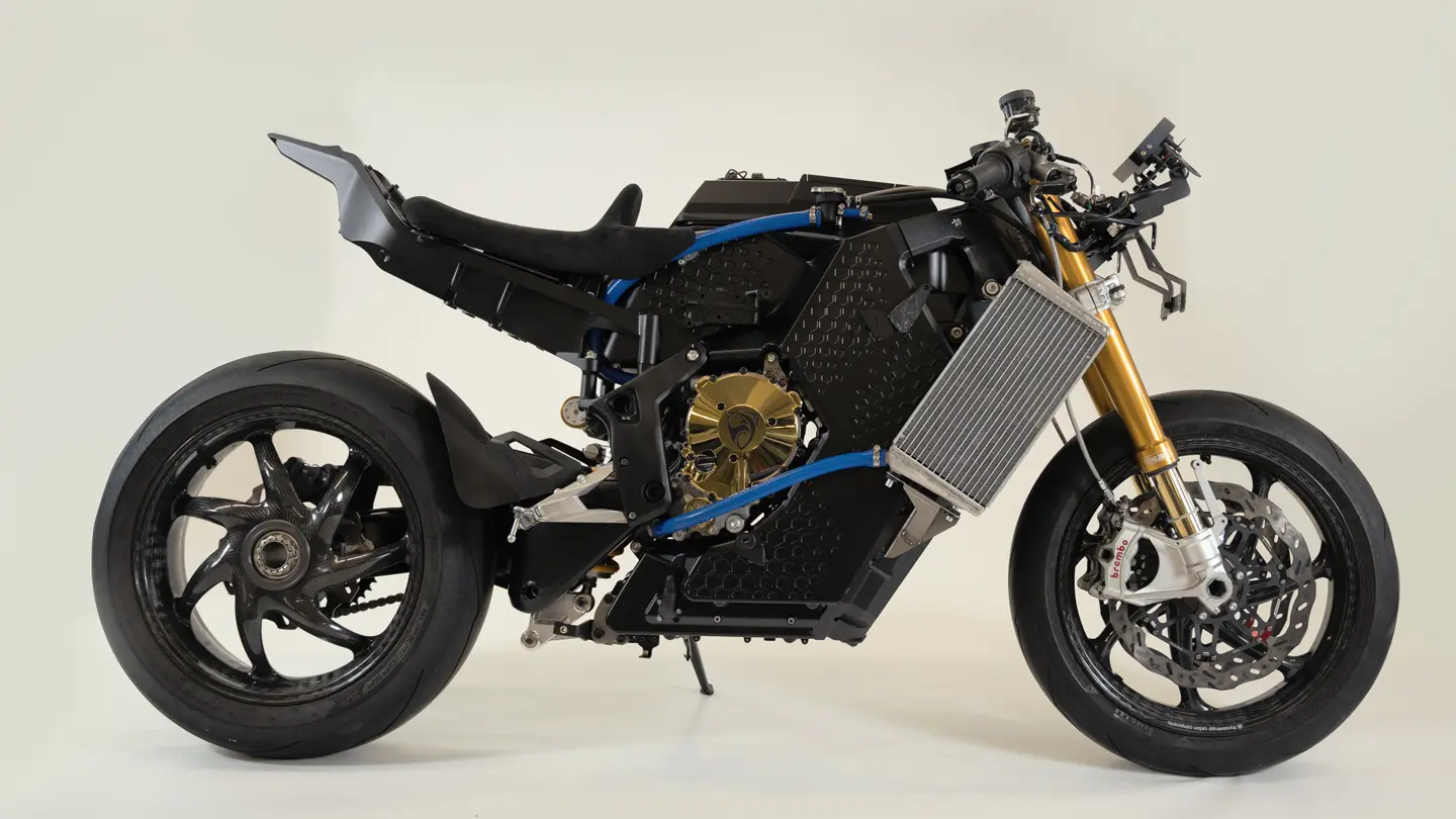 Damon Hypersport on the Dyno