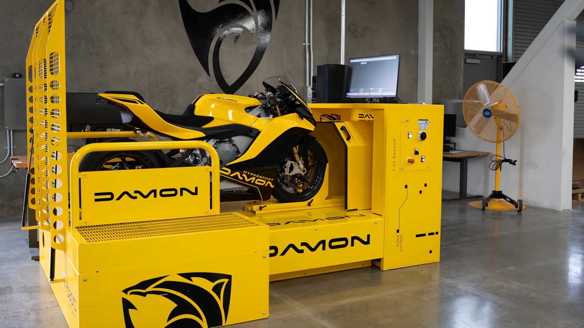 Damon Hypersport on the Dyno