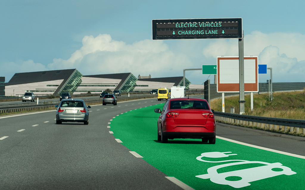 electric vehicles highway charging lanes